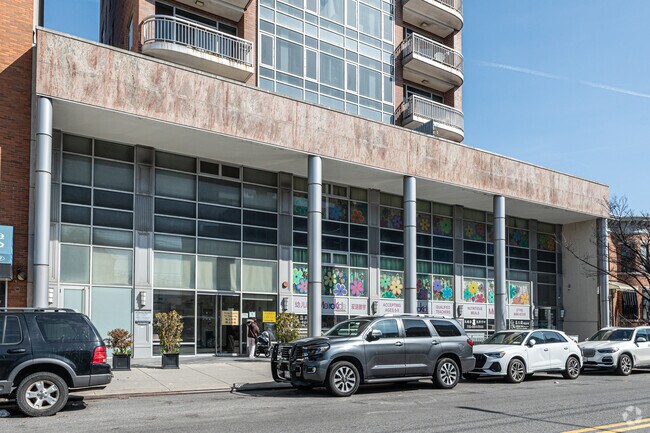 Building Photo - 857 60th St