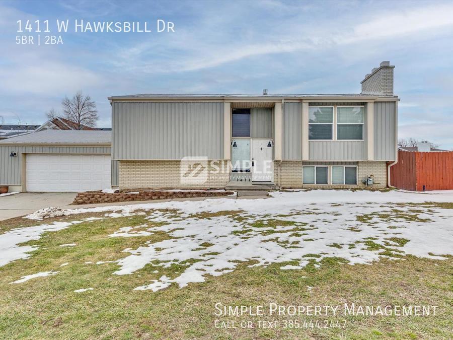 Foto principal - Clean 5-BD home in Taylorsville!