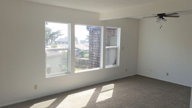 Building Photo - 1245 4th St