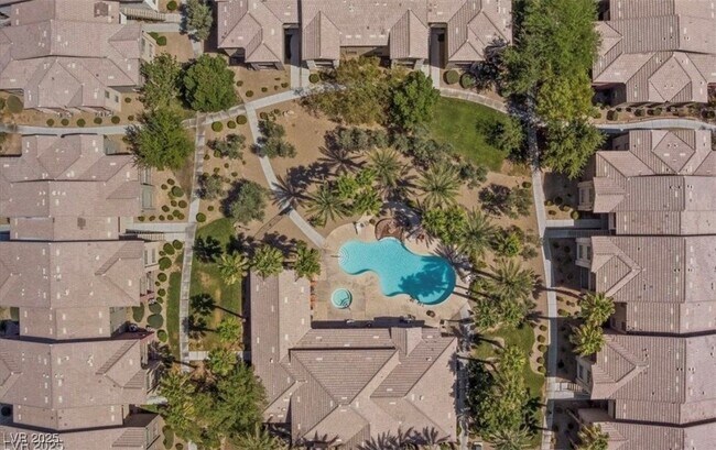 Foto del edificio - 8000 W Badura Ave