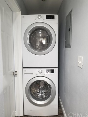 Foto del edificio - 4336 Elm Ave