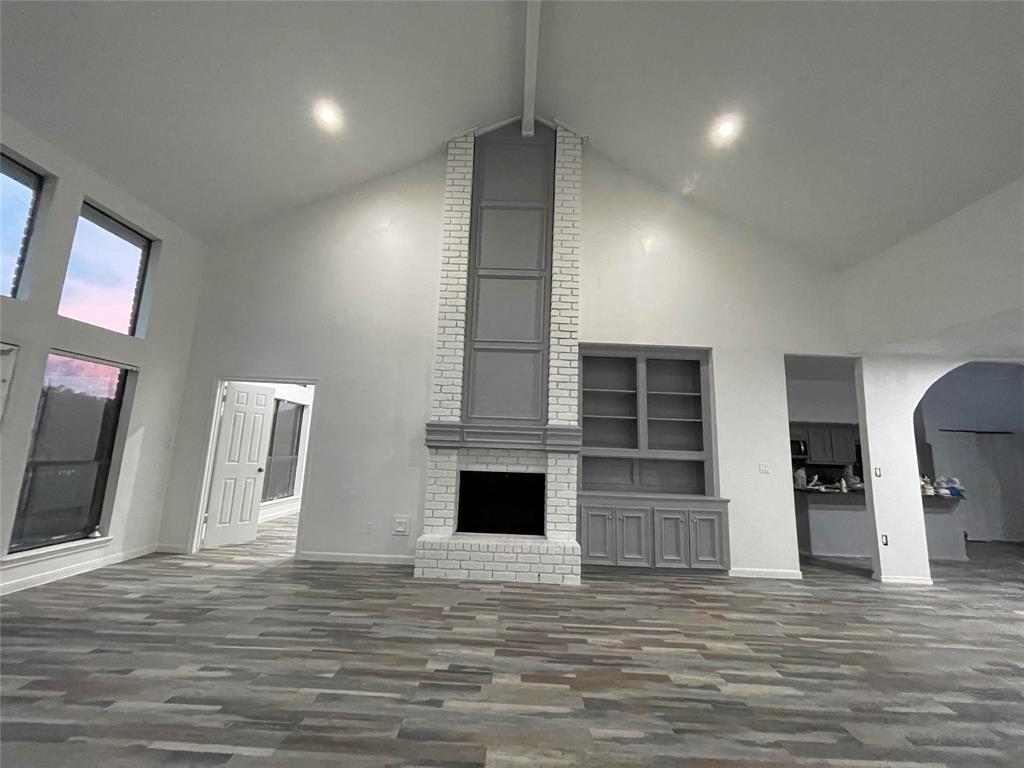 Foto principal - 2027 Woodland Dr