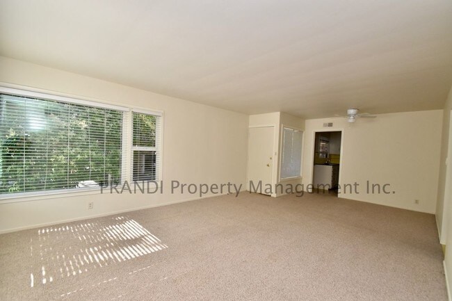 Building Photo - 251 D St