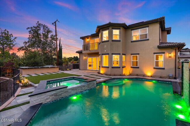 Building Photo - 295 Toyon Ct