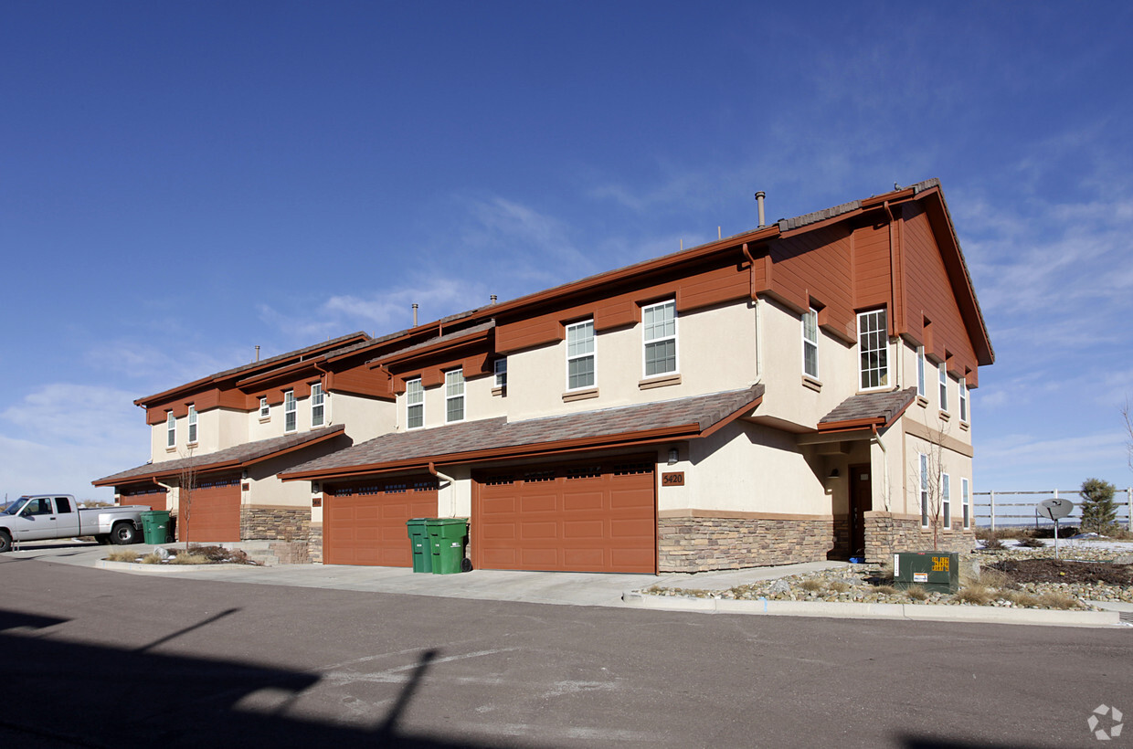 Primary Photo - Stetson Ridge Townhomes