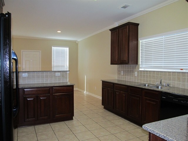 Foto del edificio - 3011 Chesapeake Bend Ln