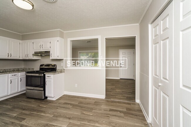 Foto del edificio - 6111 Trena Trail