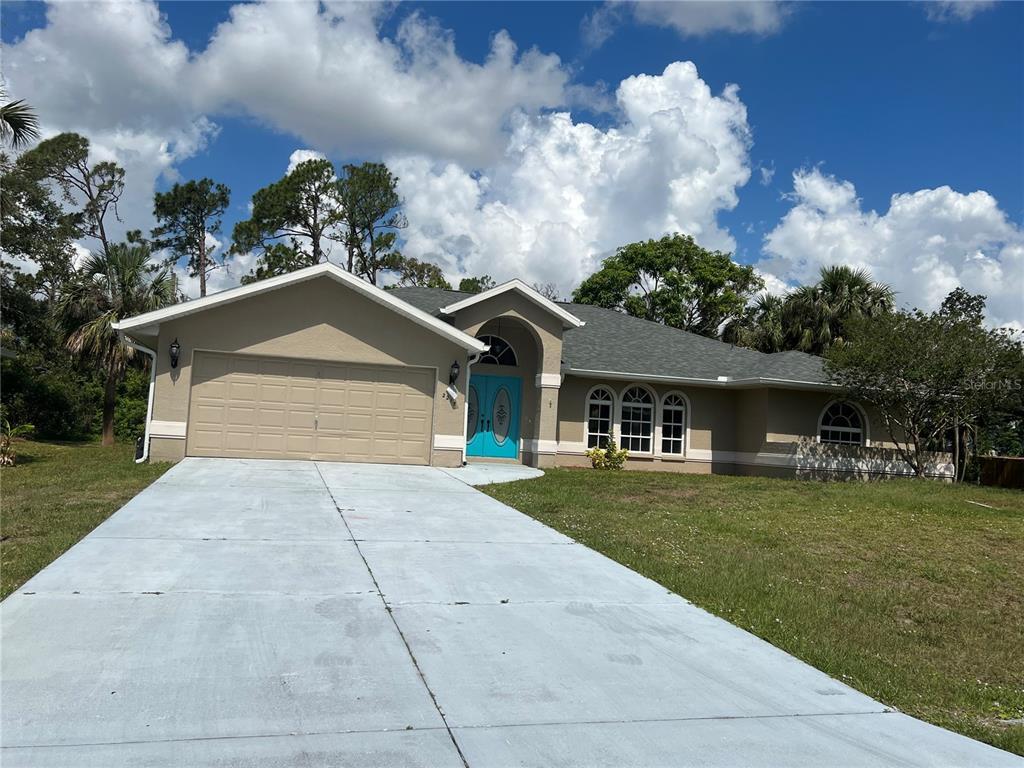 Foto principal - 2215 Tinker St