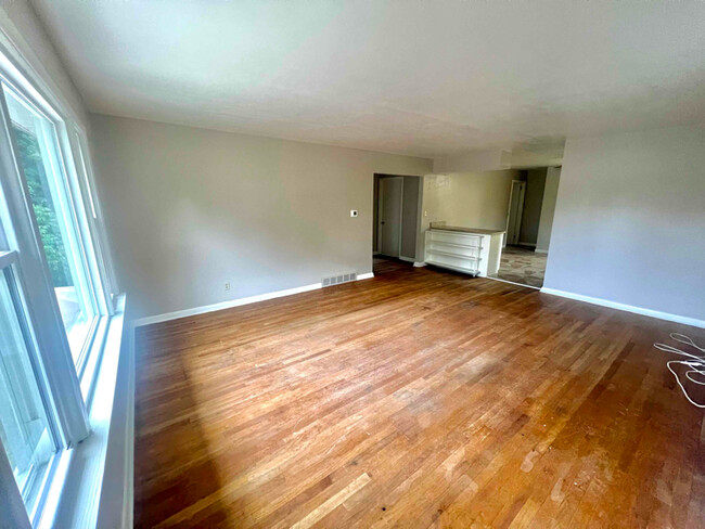 Foto del edificio - 336 Oak St