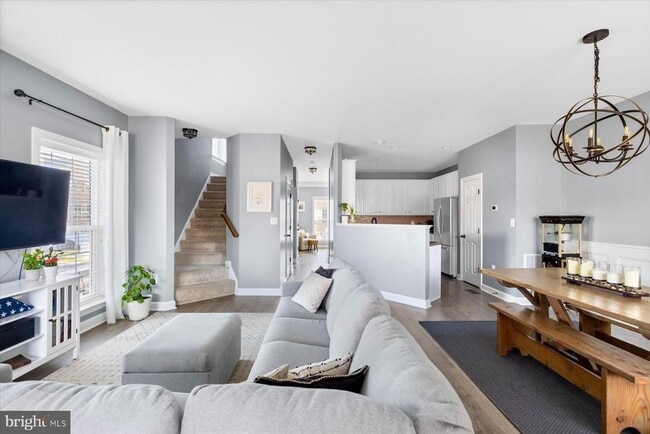 Building Photo - 6029 Popes Creek Pl