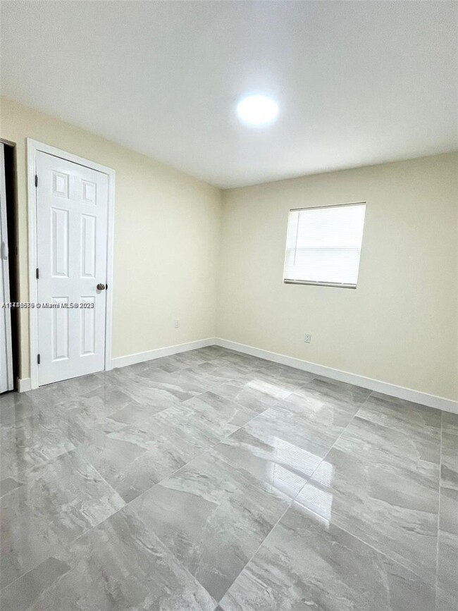 Foto del edificio - 3 bedroom in Hollywood FL 33021