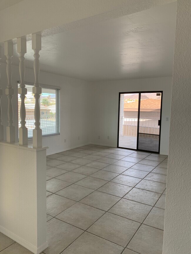 Foto del edificio - 3576 Stanford Dr