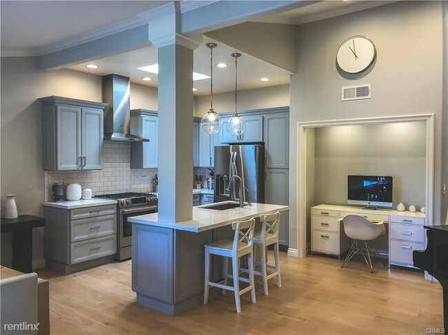 Building Photo - 2 br, 2 bath House - 2020 Barranca