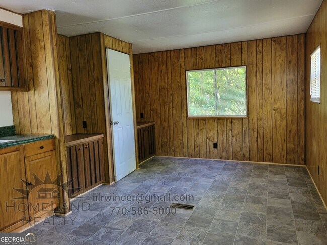 Foto del edificio - 336 Bill Rutledge Rd
