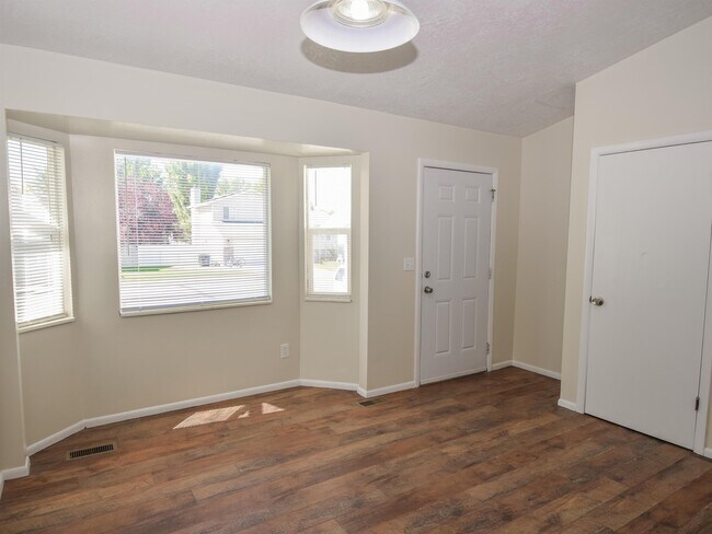 Building Photo - 2680 N 270 E