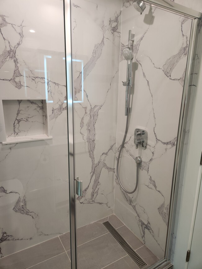 Foto del edificio - 530 Richmond St