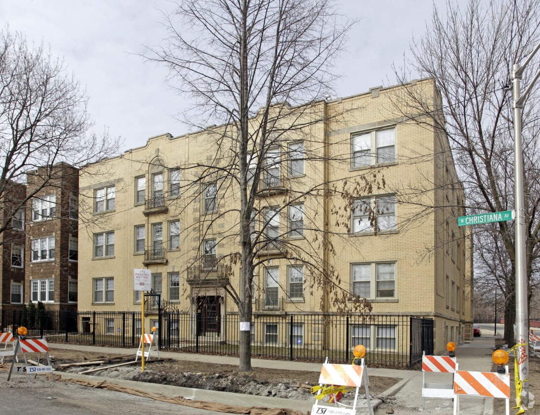 Primary Photo - HIGHPOINT Albany Park on Christiana