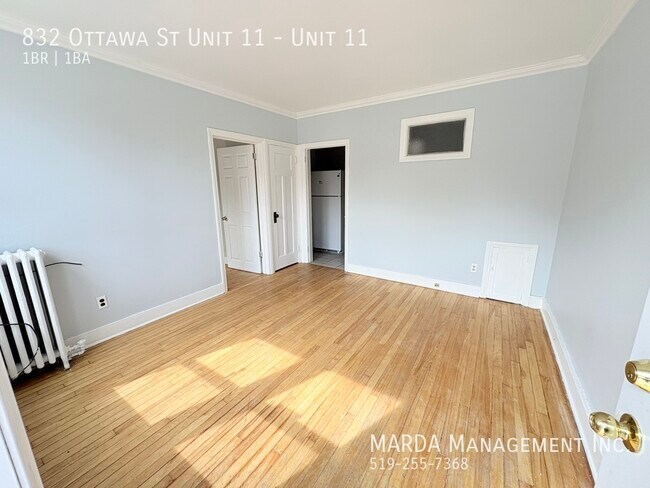Photo du bâtiment - COZY 1 BED/1BATH UNIT RIGHT ON OTTAWA ST! ...