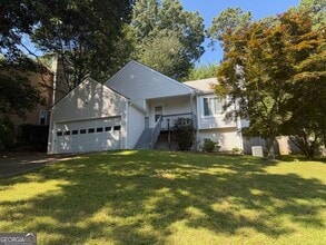 Building Photo - 1819 Cres Hill Dr NW