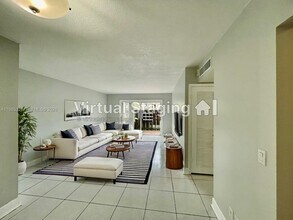 Building Photo - 9000 SW 137th St