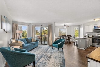 Building Photo - 1500 Cenith Dr
