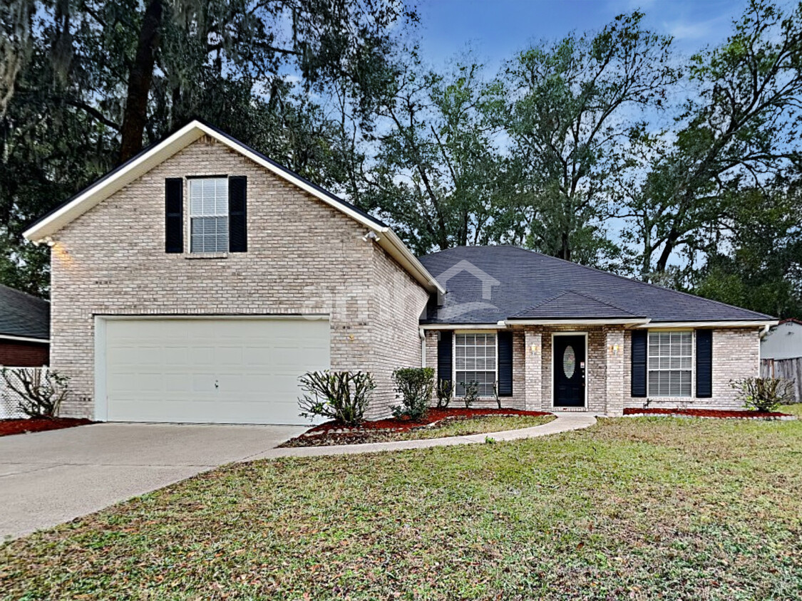 Foto principal - 1235 Summerfield Ct