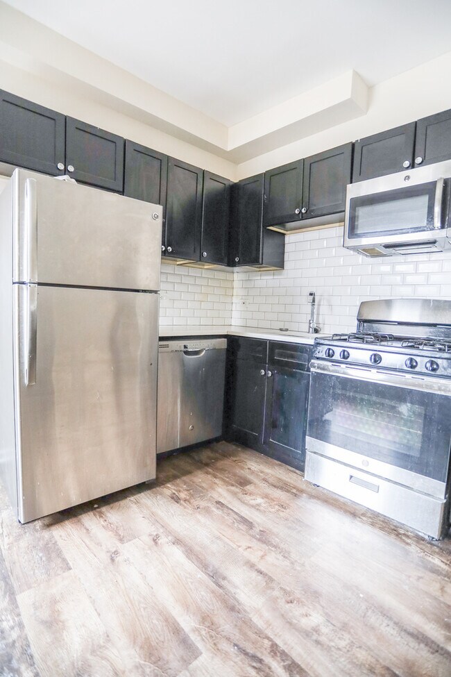 Foto del edificio - 4400 N Magnolia Ave