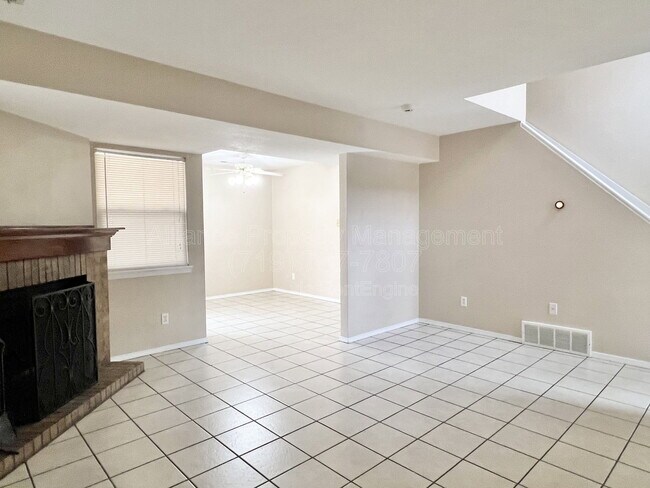 Foto del edificio - 4309 Neal Ct