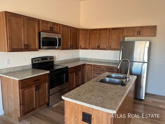 Foto del edificio - 827 S Laurue Dr