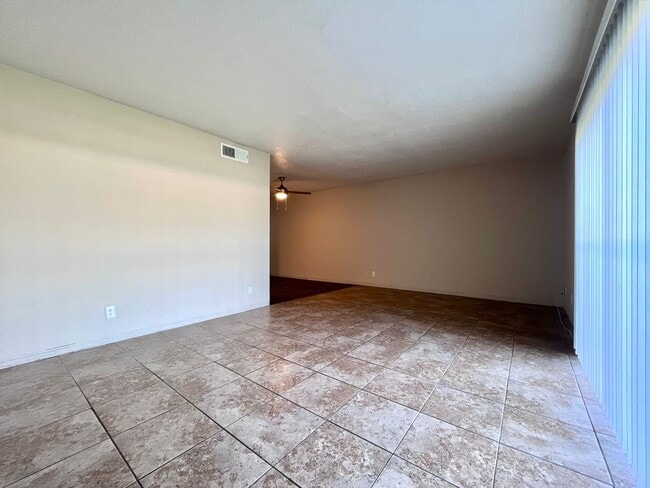 Interior Photo - CasaDova