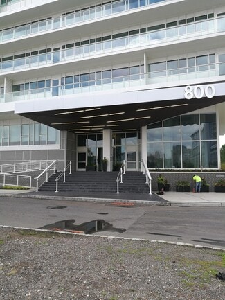 Building Photo - 800 Ave at Port Imperial