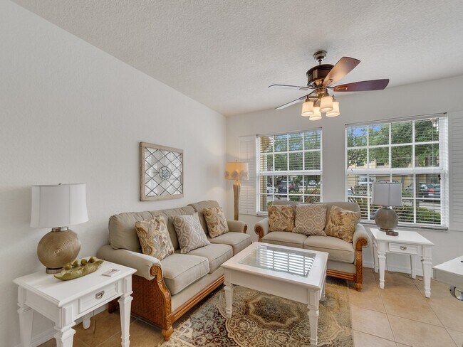 Foto del edificio - 158 SW Peacock Blvd