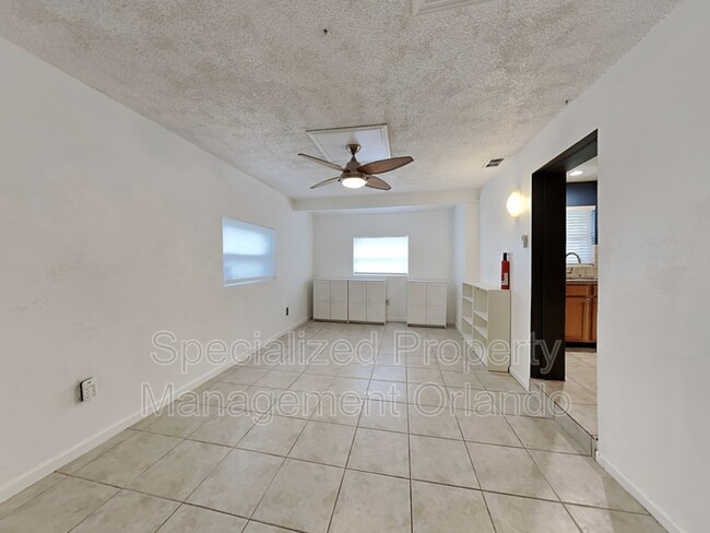 Foto del edificio - 7311 Lake Marsha Dr