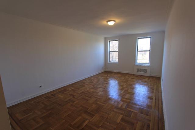 Primary Photo - 1 bedroom in Rego Park NY 11374