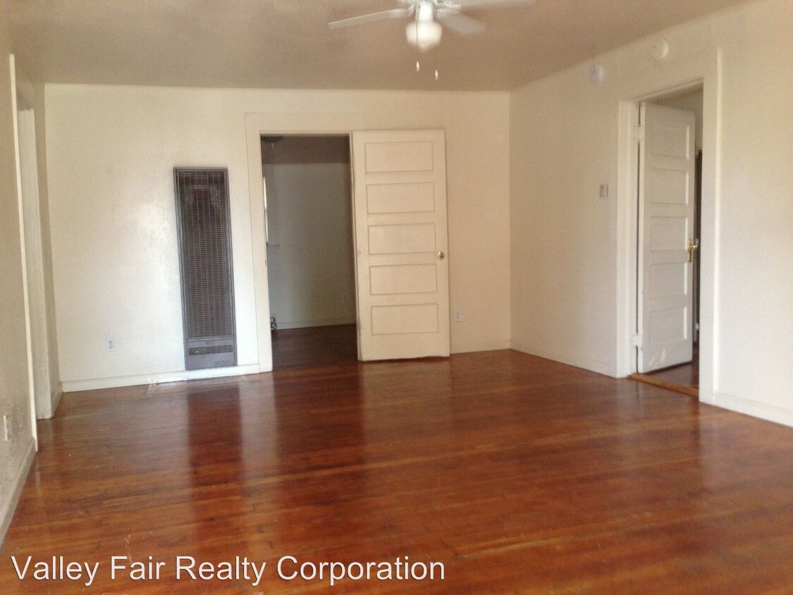 821 Forbes Ave, Yuba City, CA 95991 Condo for Rent in Yuba City, CA