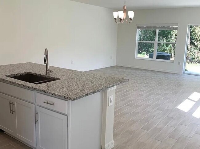 Building Photo - 2397 Carrabelle Way
