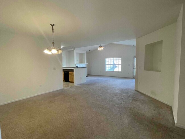 Building Photo - 2225 Smith Harbour Dr