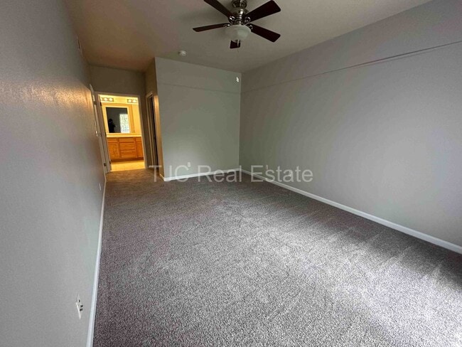 Foto del edificio - 8105 E 11th Ave
