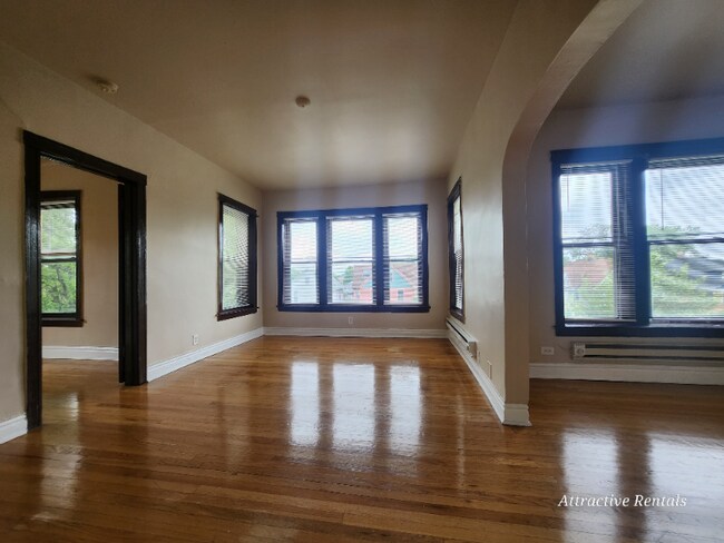Building Photo - 5716 W Race Ave