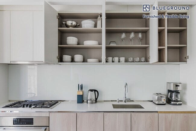 Foto del edificio - 572 11th Ave