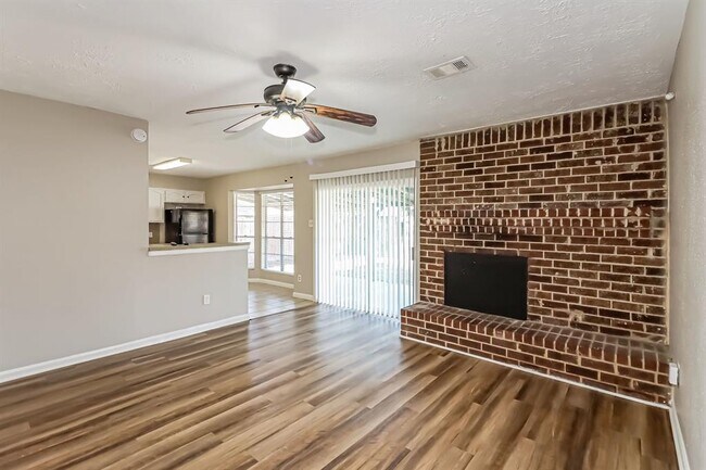 Building Photo - 4430 Stonehenge Trail