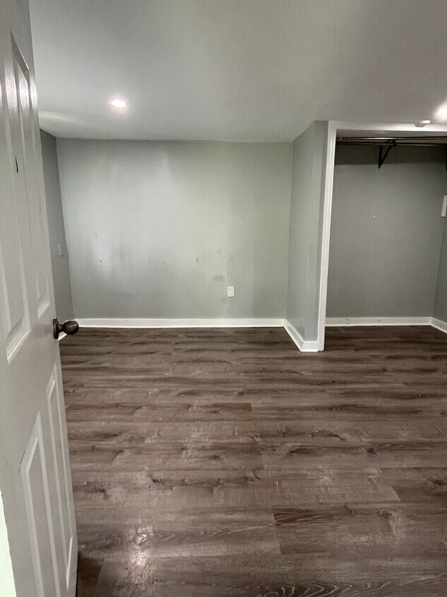 Foto principal - **Move in Special - 50% off first months rent**