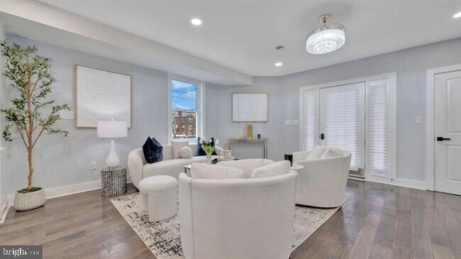 Foto del edificio - 413 Ingraham St NW