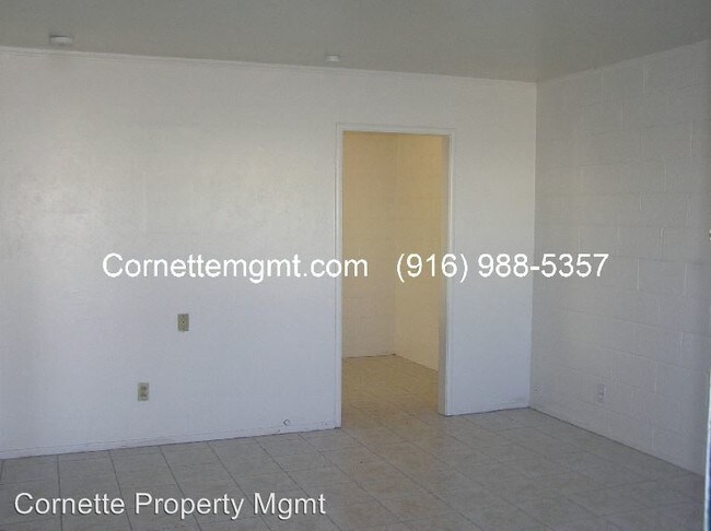 Building Photo - 2501 Fruitridge Rd