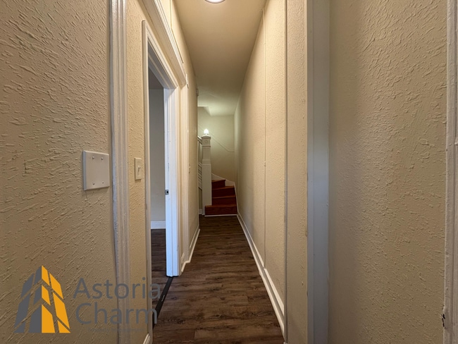 Building Photo - Move-In Ready 4-Bedroom Home with Updated ...