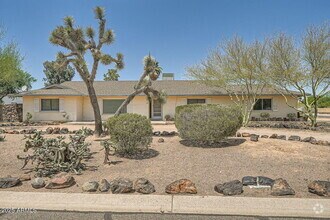 Building Photo - 6220 E Gold Dust Ave