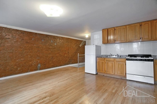 Foto del edificio - 280 9th Street #1R