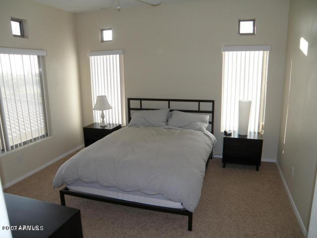 Building Photo - 8880 E Paraiso Dr