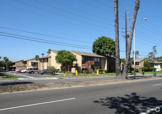 Foto del edificio - Pacific Point Apartments