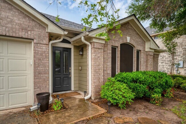 Foto del edificio - Beautiful Home in Hunters Glenn